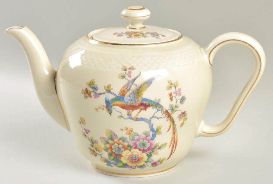 Paradies Teapot & Lid by Thomas-1