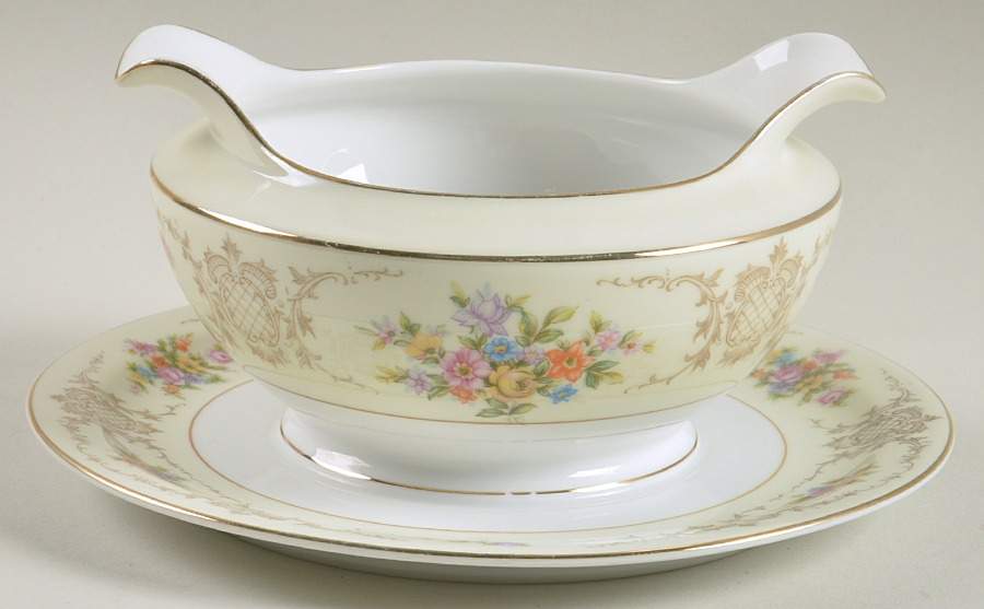 Newport (Ivory Rim) Gravy Boat with Attached Underplate by Thun-1