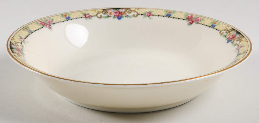 Trellis (Smooth) Coupe Soup Bowl by Thun-1