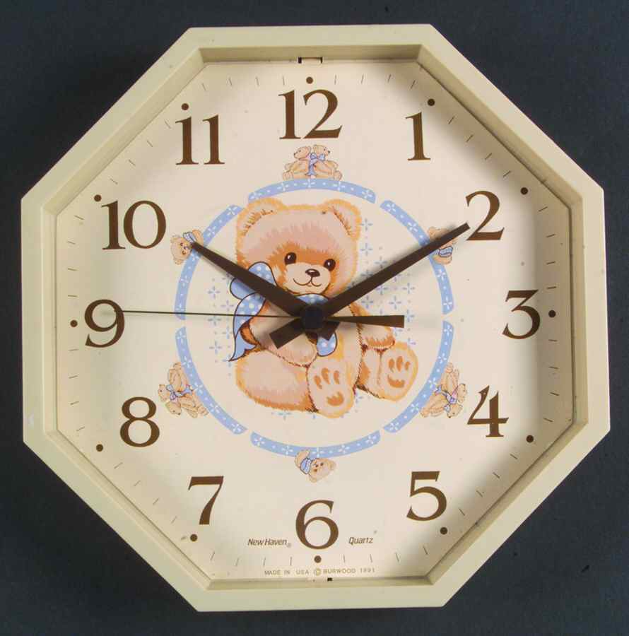 Country Bear Hanging Wall Clock by Tienshan-1