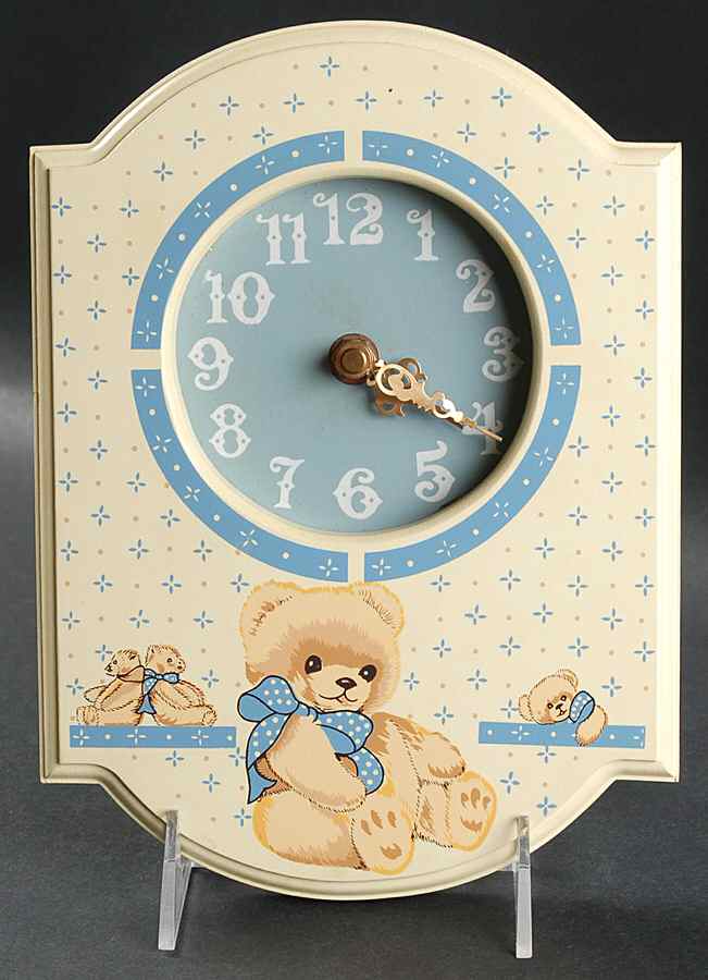 Country Bear Hanging Wall Clock by Tienshan-1