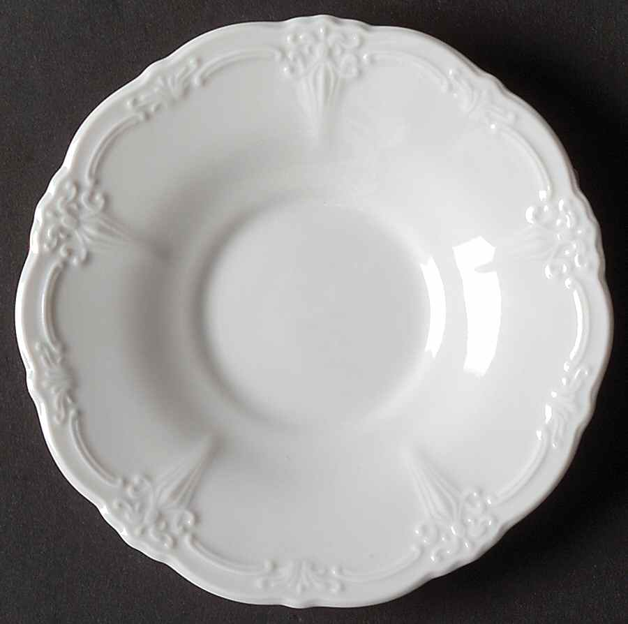 Baronesse White Saucer for Demitasse Cup by Tirschenreuth-1