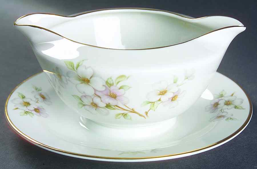 Dogwood Gravy Boat with Attached Underplate by Tirschenreuth-1