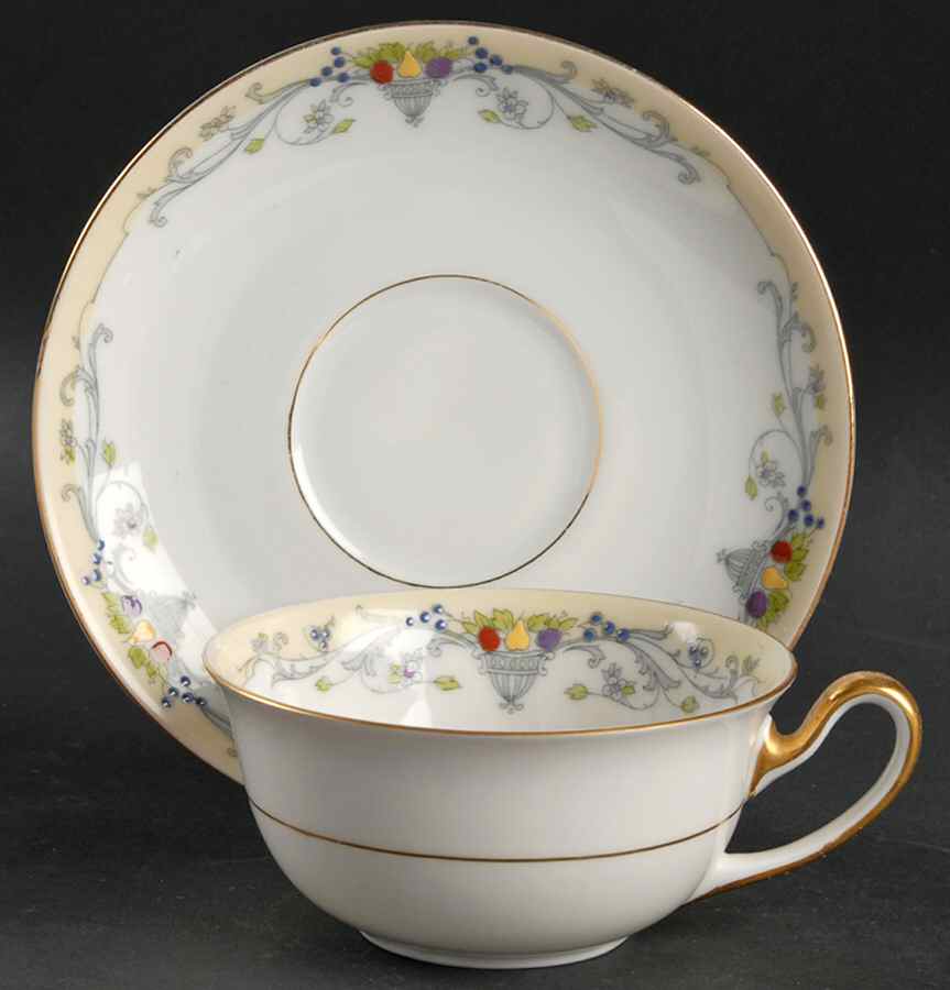Golden West Flat Cup & Saucer Set by Tirschenreuth-1