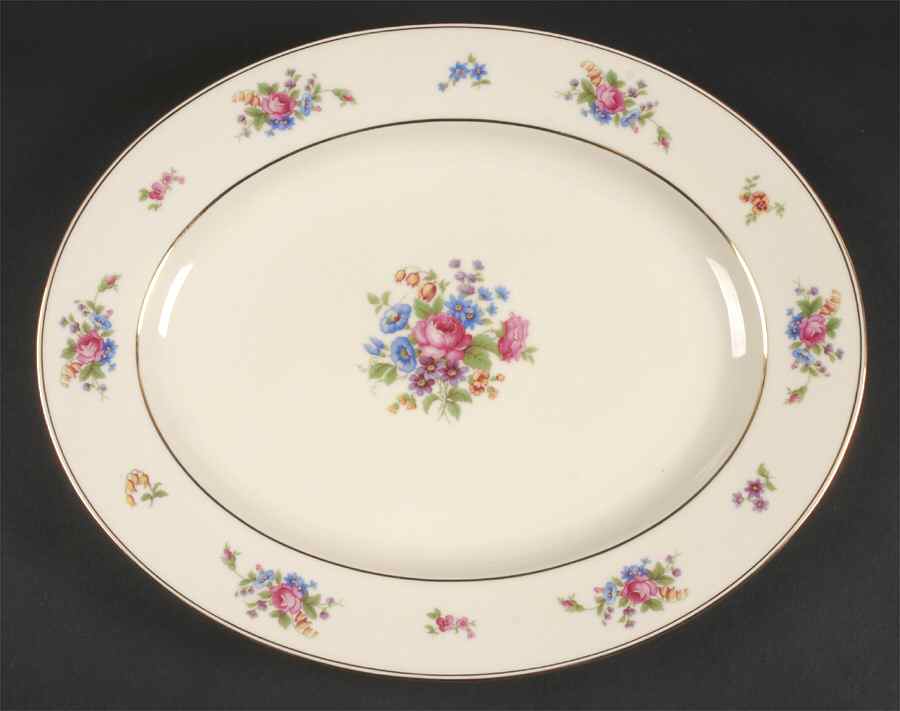 Queen's Rose Smooth #4416 14" Oval Serving Platter by Tirschenreuth-1