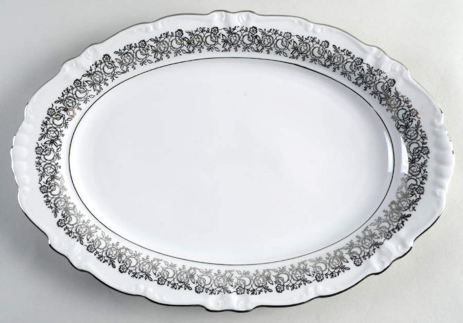 Tuxedo 14" Oval Serving Platter by Towne-1