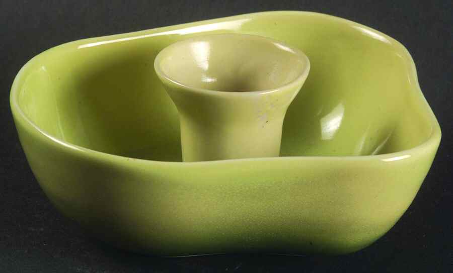 Avocado Single Light Candlestick by Tamac-1