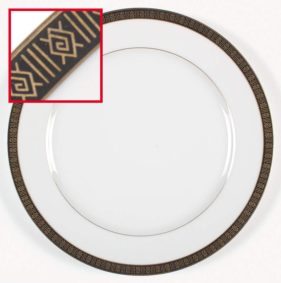 Ebony Dinner Plate by Tradition-1