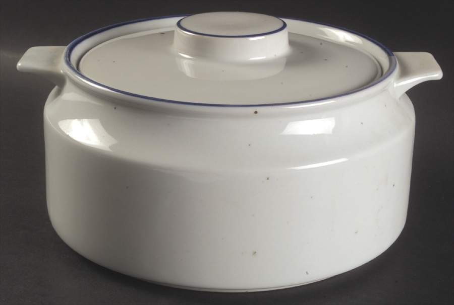 Earthstone Blue Reef 3 Quart Round Covered Casserole by Trend Pacific-1
