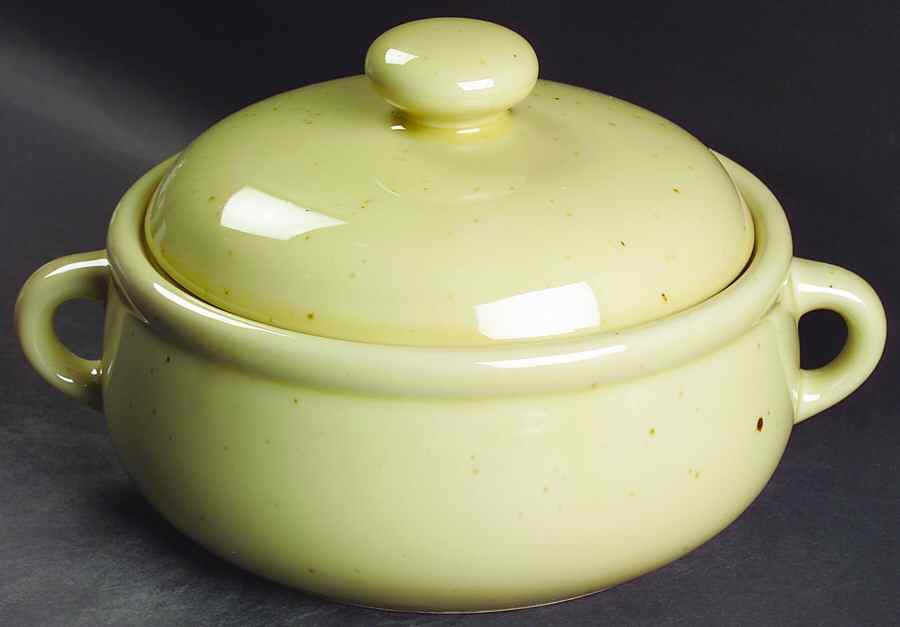 Galaxy Wheatstone 2 Qt Round Covered Casserole by Trend Pacific-1