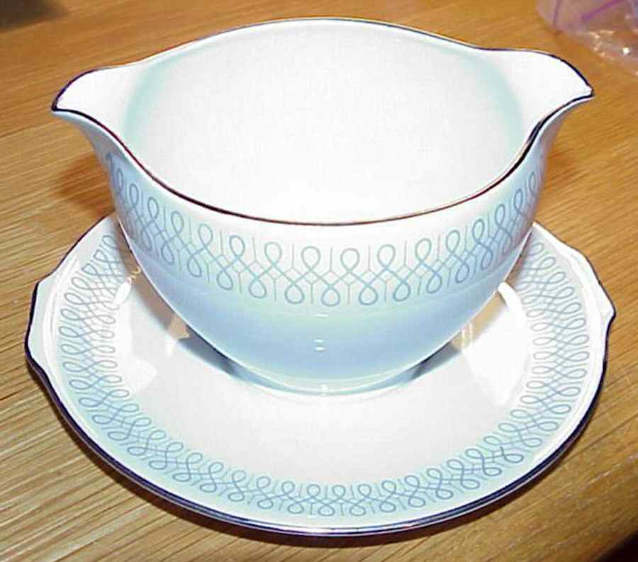 Montclair Gravy Boat with Attached Underplate by Toscport-1