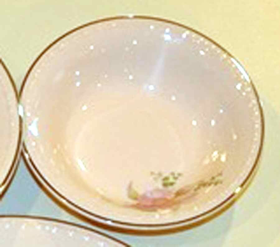 TST193 Fruit/Dessert (Sauce) Bowl by Taylor, Smith & Taylor (Ts&T)-1