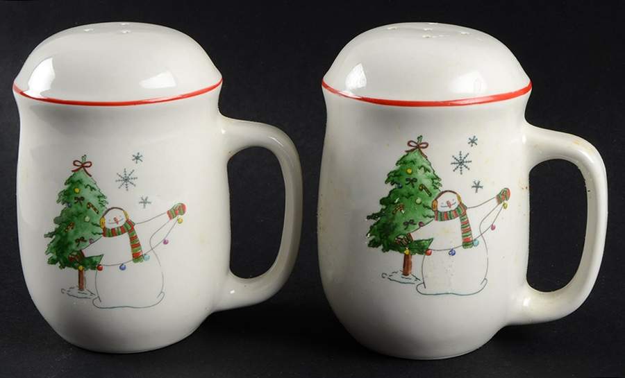 Snowy Snowman Salt & Pepper Set by Thomson-1