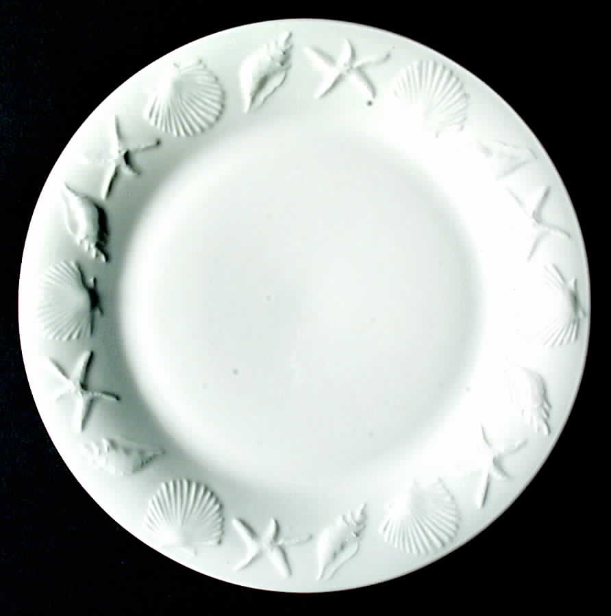 Coquille Dinner Plate by Tabletops Unlimited-1