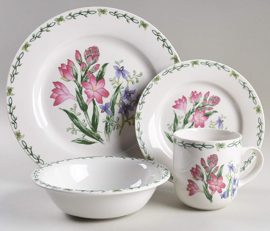 Floral Garden 4 Piece Place Setting by Thomson-1