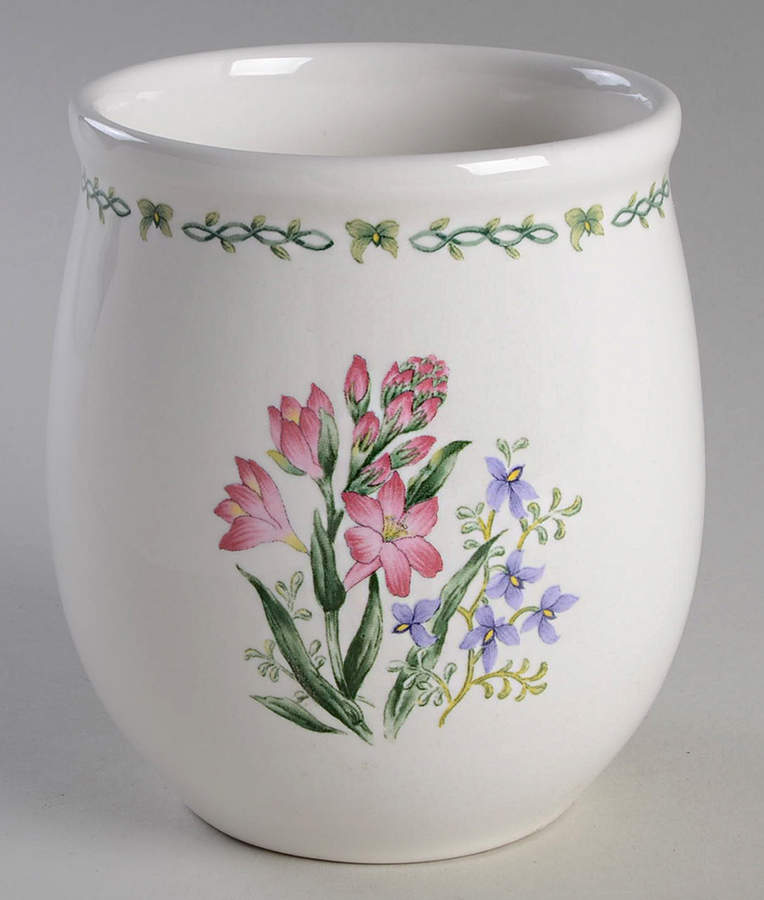 Floral Garden Utensil Holder by Thomson-1