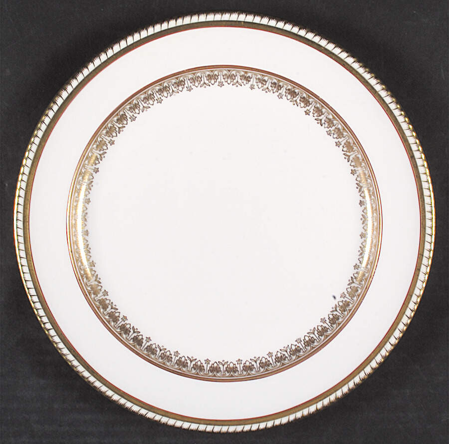 TMG4 Dinner Plate by Thomas Goode-1