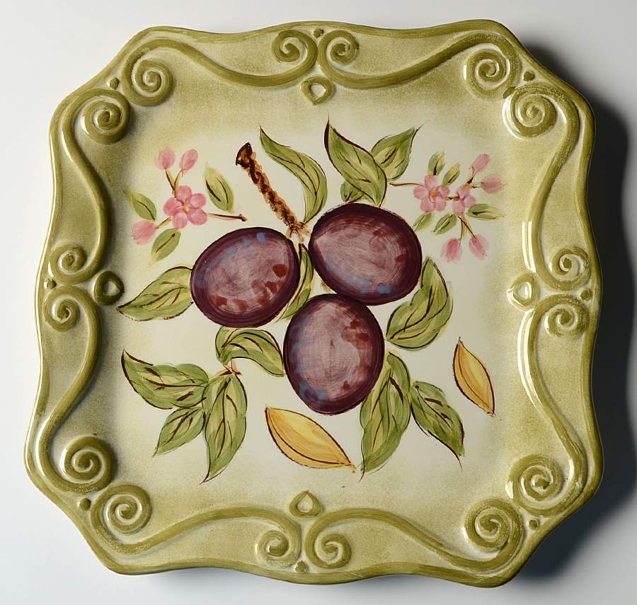 Medici Square Dinner Plate by Tabletops Unlimited-1