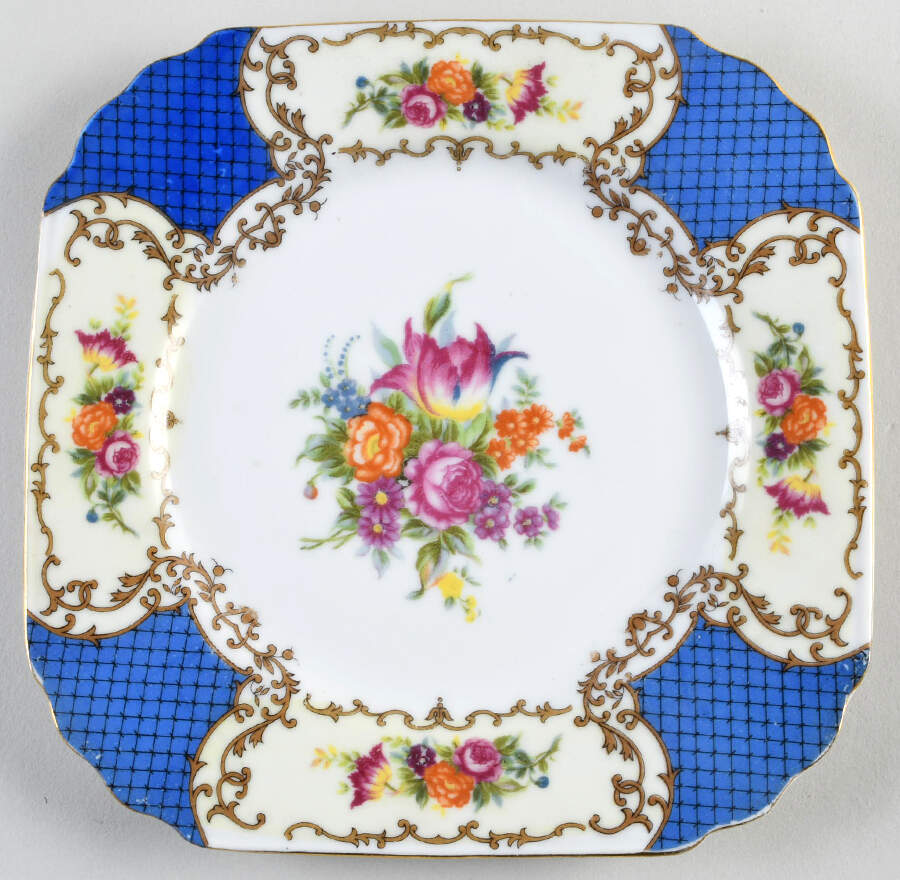 TSL5 Square Salad Plate by Tashiro Shoten Ltd-1