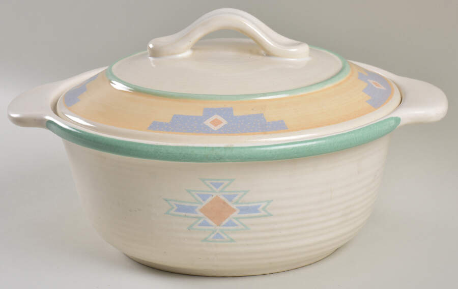 TCR12 3 Quart Round Covered Casserole by Treasure Craft-1