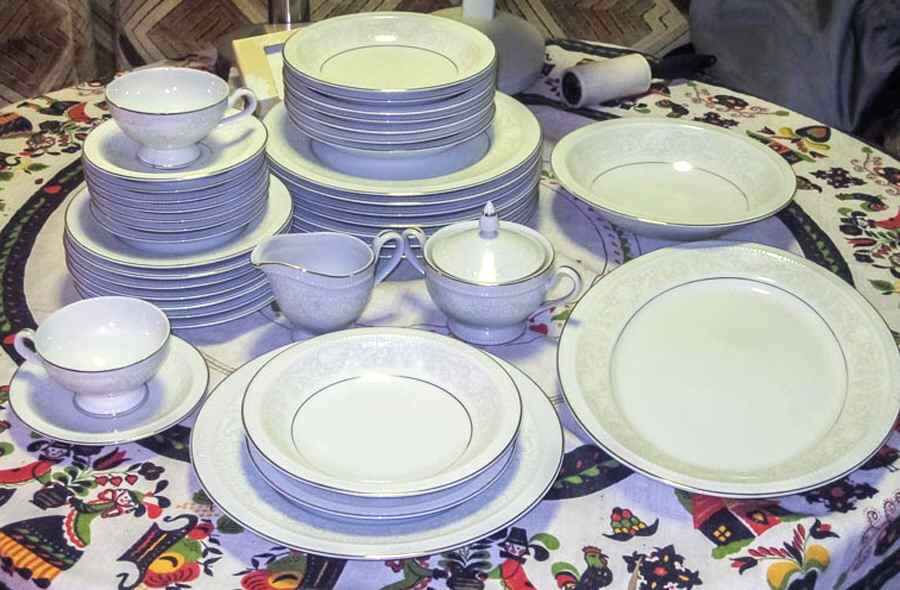 Rensselaer Footed Cup & Saucer Set by Taka San-1