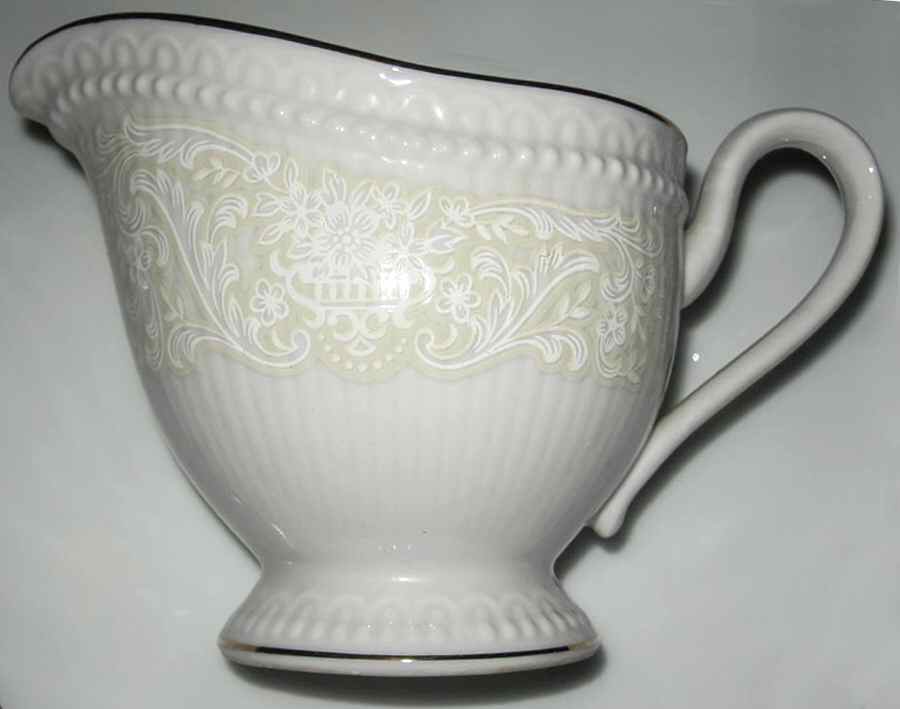 Rensselaer Creamer by Taka San-1