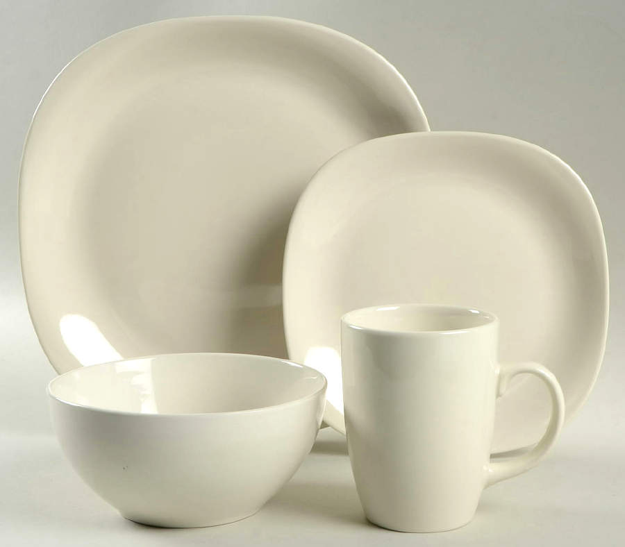 Quadro 32 Piece Estate Set by Thomson-1