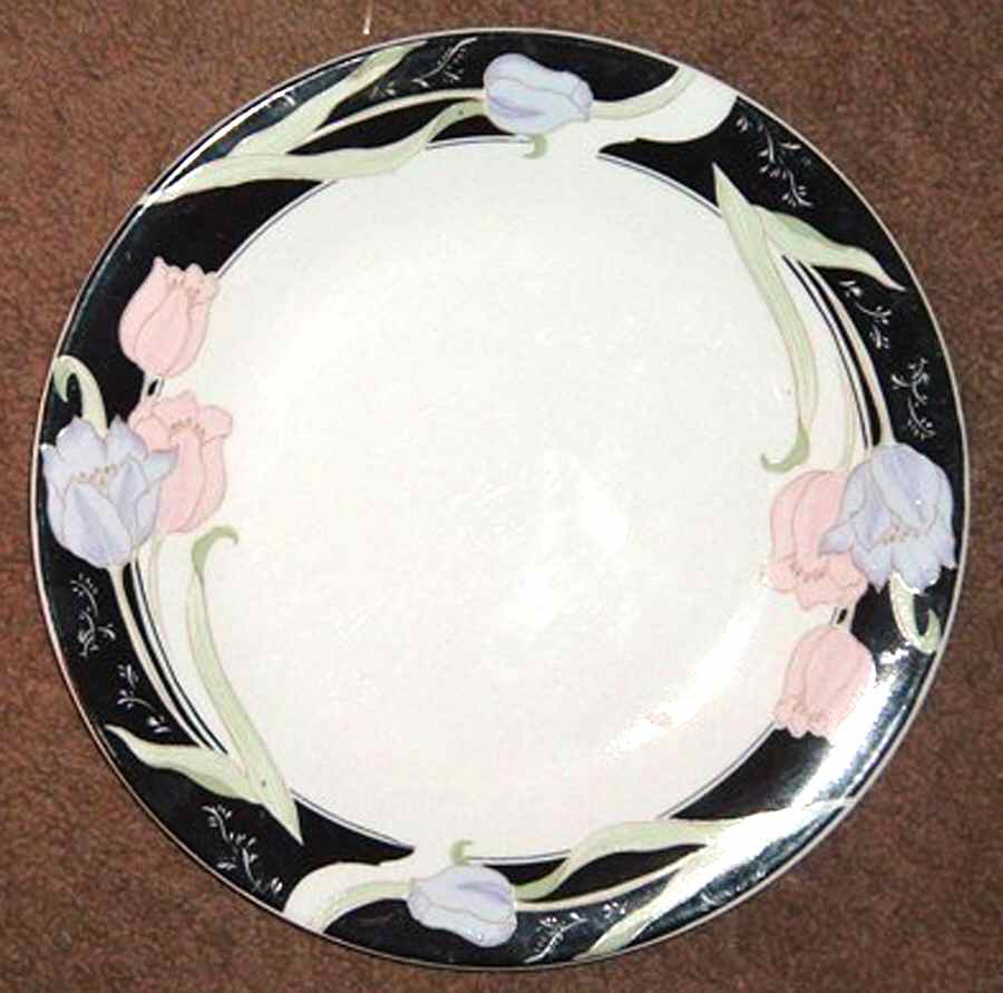 1247 Dinner Plate by Trisa-1