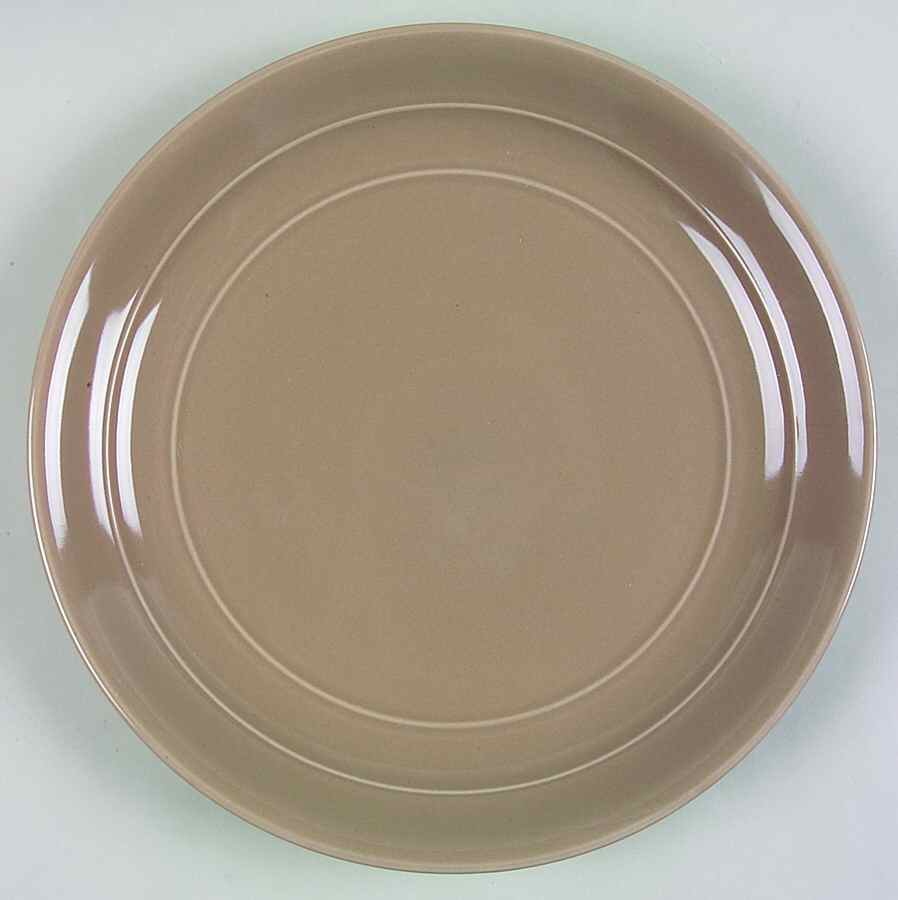 Living Mocha Dinner Plate by Thomson-1