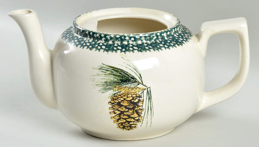 Evergreen Teapot No Lid by Thomson-1