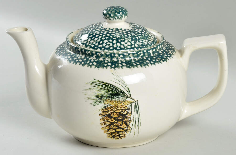 Evergreen Teapot & Lid by Thomson-1