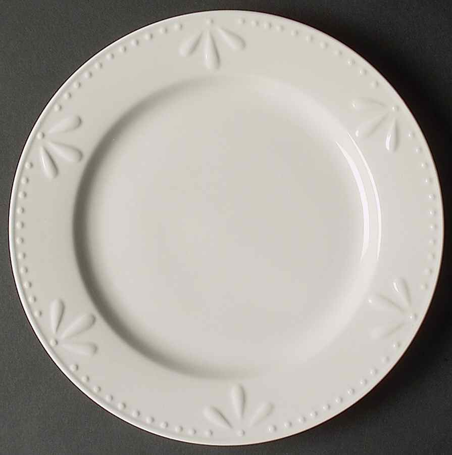 TTO13 Dinner Plate by Totally Today-1