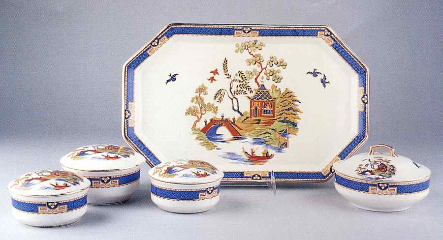 TLL1 Dresser Tray by Thomas Lawrence Ltd-1