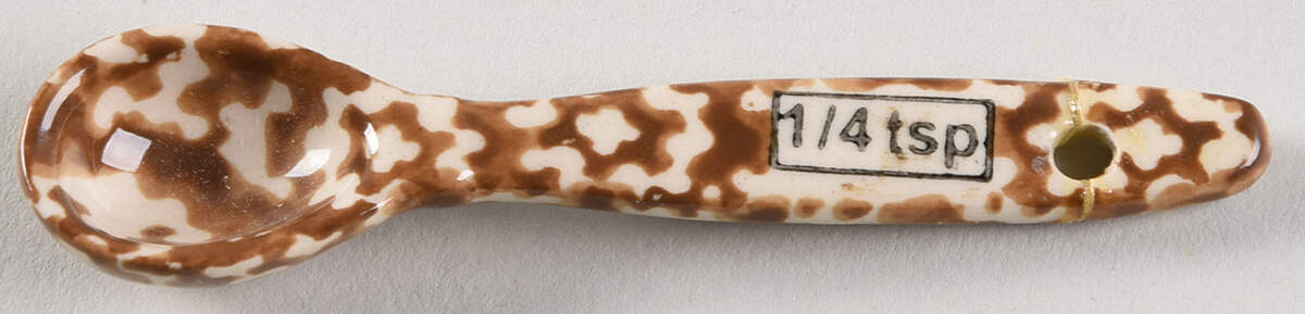 Old World Brown 1/4 Teaspoon Ceramic Measuring Spoon by Temp-Tations-1
