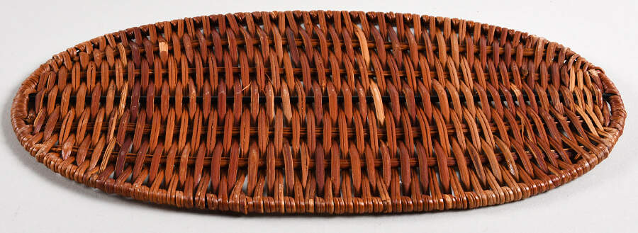 Old World Brown Wicker Trivet for 2 Qt Oval Casserole by Temp-Tations-1