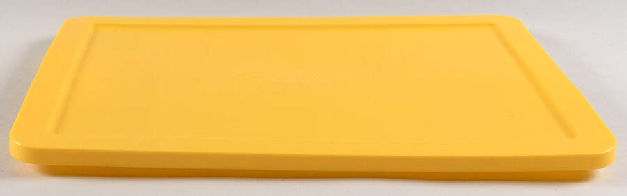 Old World Yellow Tabless Plastic Storage Cover for 15" Rect Baker by Temp-Tations-1