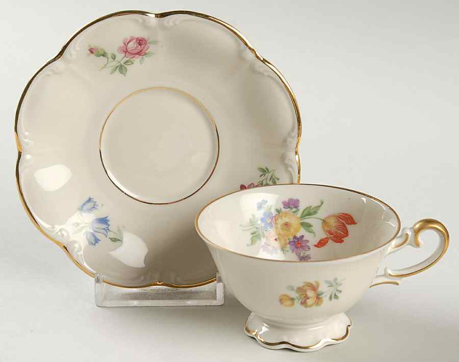 2509 Footed Demitasse Cup & Saucer Set by Tirschenreuth-1