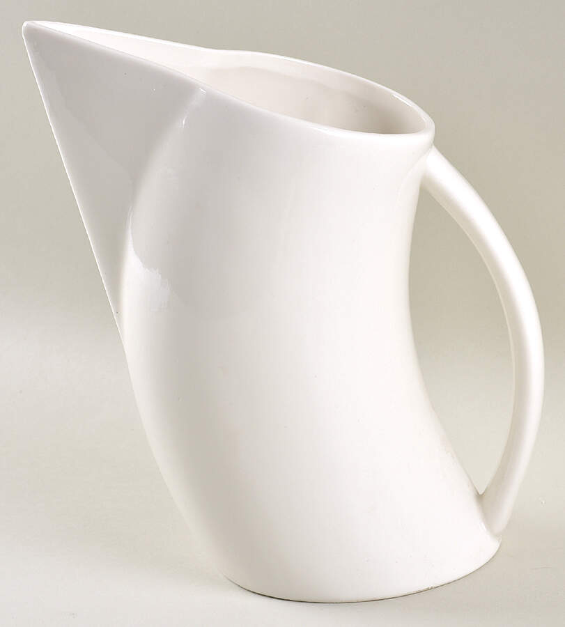 TPA7 32 Oz Pitcher by The Palm Restaurant-1