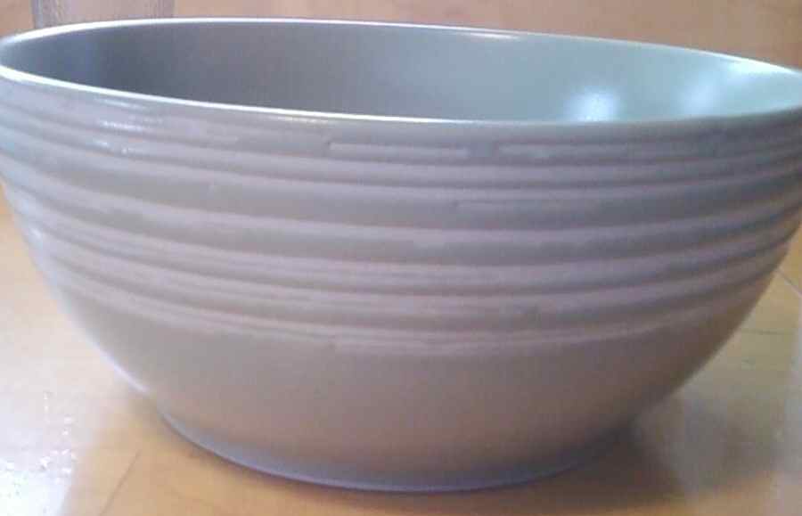 Lumi Moss Green Coupe Cereal Bowl by Thomson-1