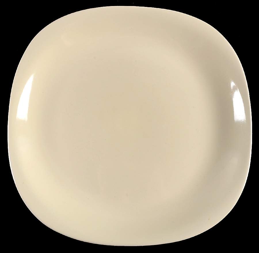 Quadro Vanilla Dinner Plate by Thomson-1