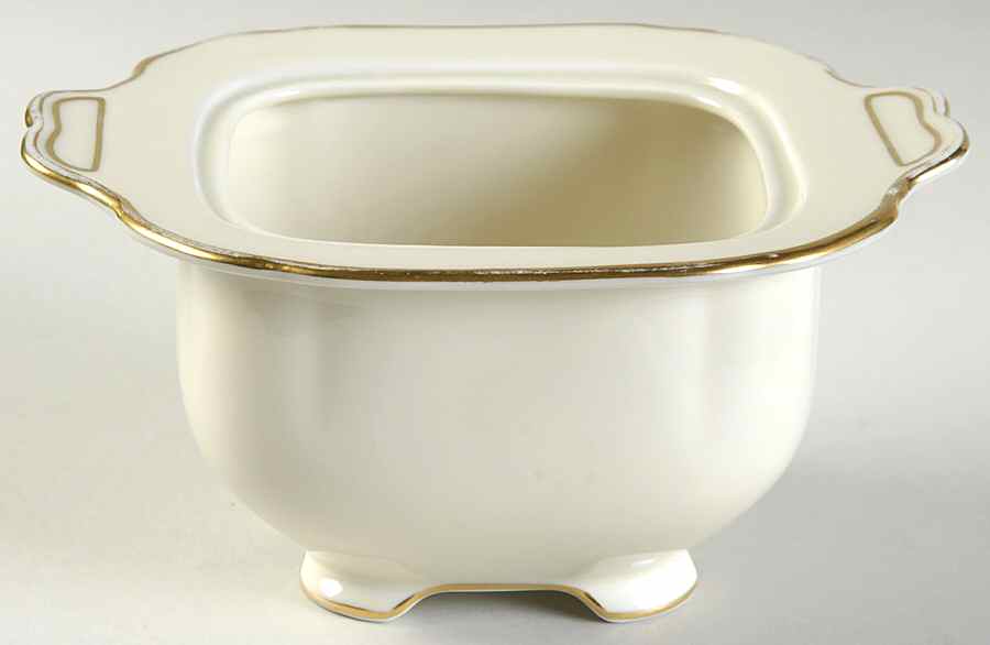 01300 Sugar Bowl No Lid by Thomas-1