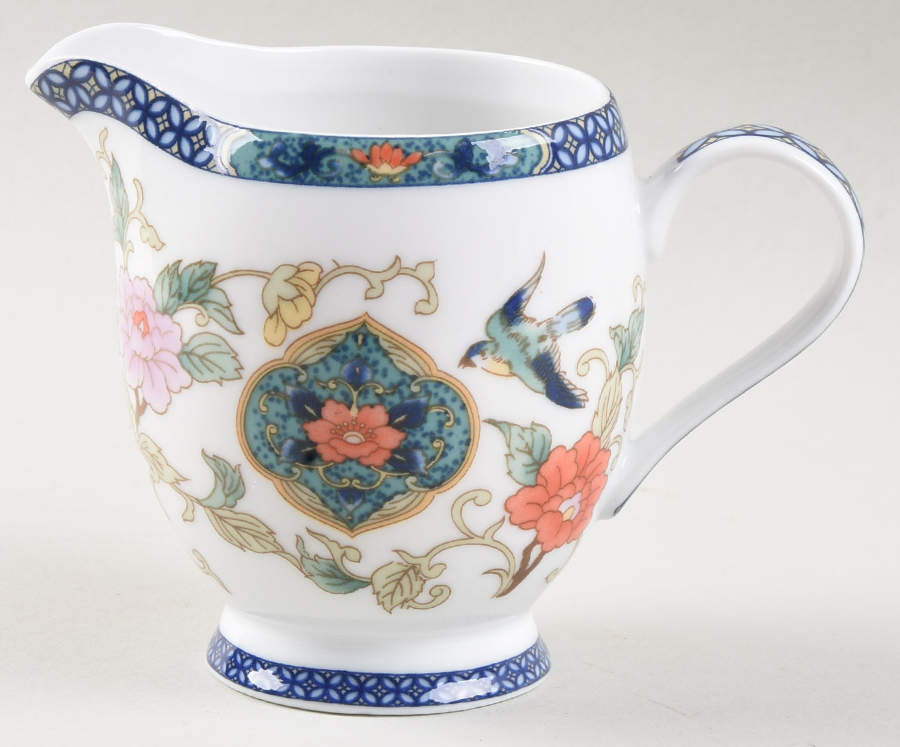TRS23 Creamer by Trisa-1