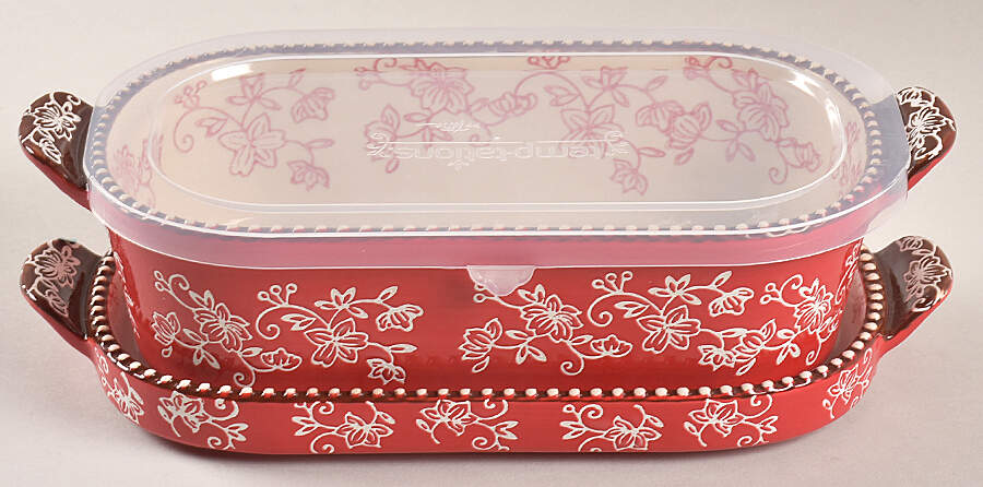 Floral Lace Red 11" Oval Baker w/Plastic Lid & Lid-It by Temp-Tations-1