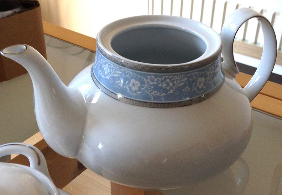 TWI1 Teapot No Lid by Trade Winds-1