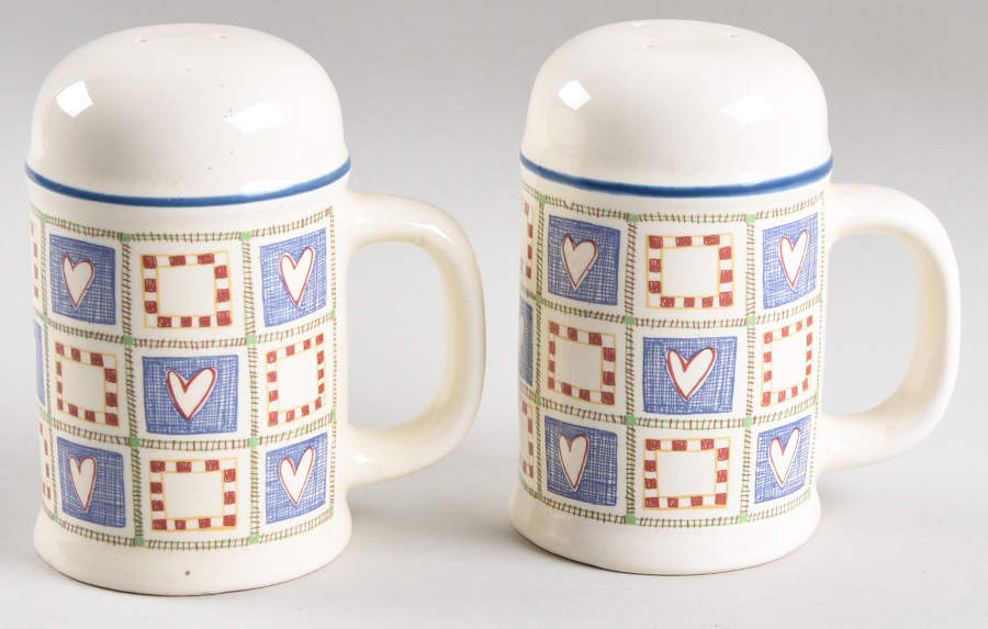 American Quilt Stove Top Salt & Pepper Set by Treasure Craft-1
