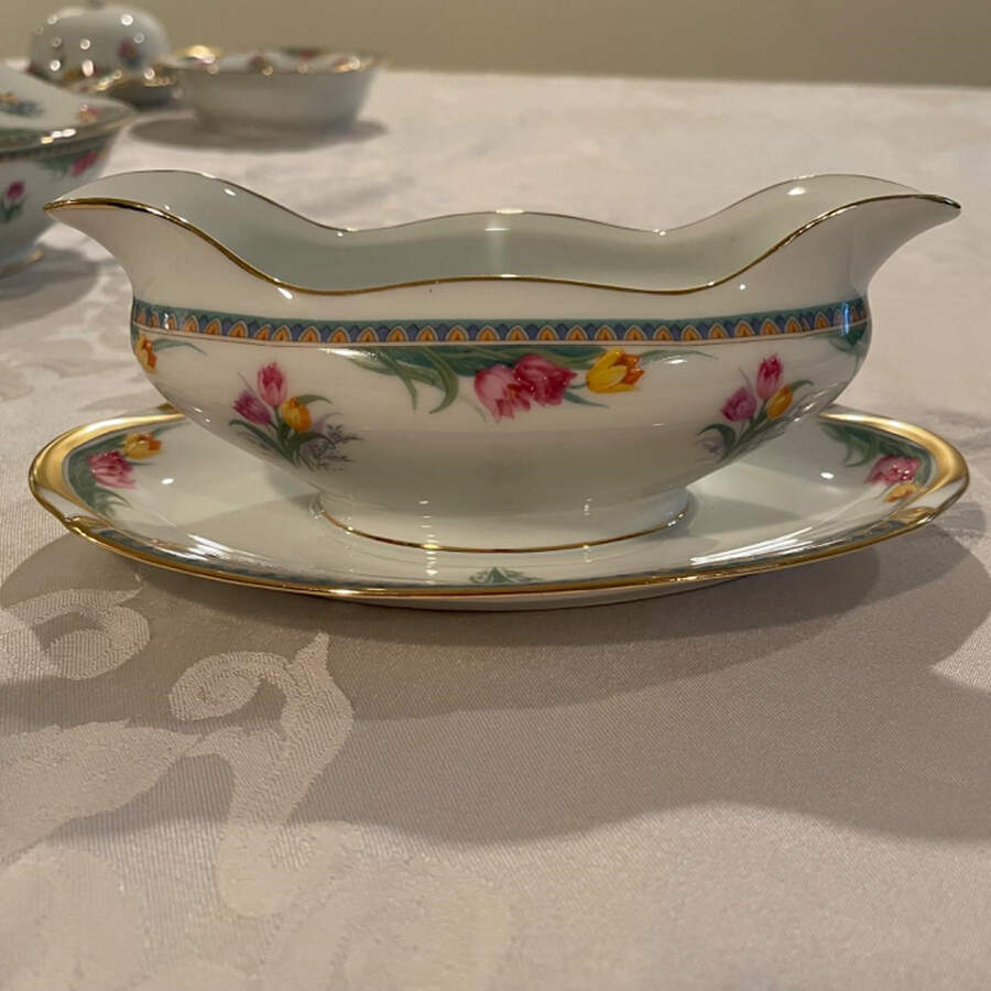 Juliet Gravy Boat with Attached Underplate by R S Tillowitz-1