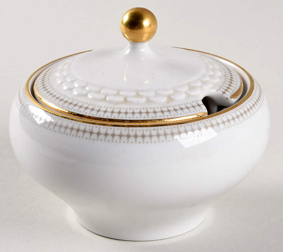 TIR741 Sugar Bowl & Lid by Tirschenreuth-1