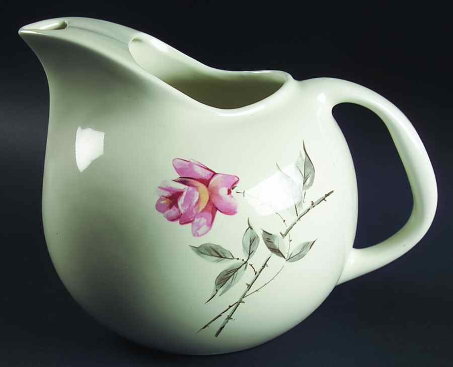 Rosette 68 Oz Ice Lip Pitcher by Universal-1
