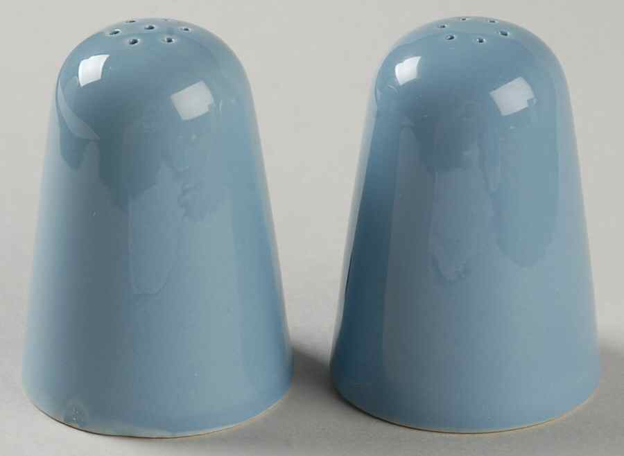 Richelieu Salt & Pepper Set by Homer Laughlin -1