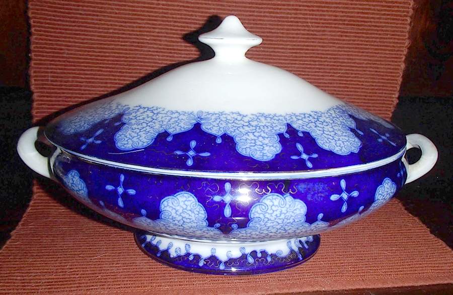 Persian Moss Gold Round Covered Vegetable by Utzschneider-1